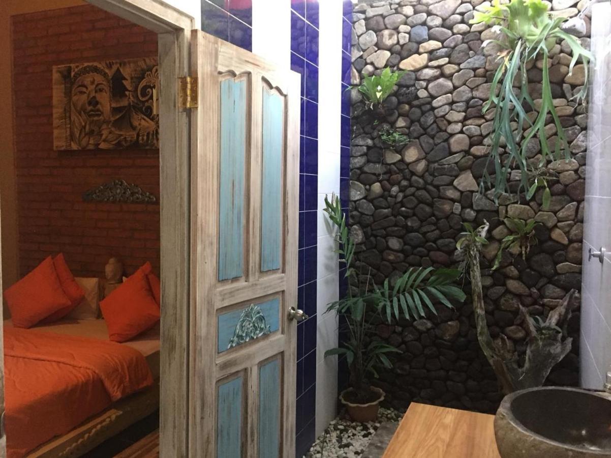 Pranajaya Villa Теджакула Экстерьер фото